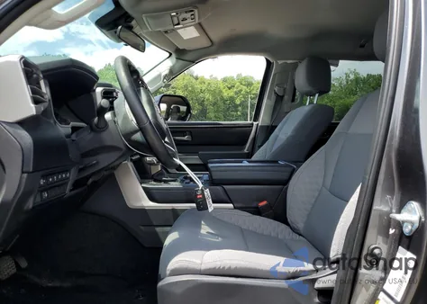 2024 Toyota Tundra Crewmax Sr из США, поврежденный, VIN 5TFLA5DB7RX217603